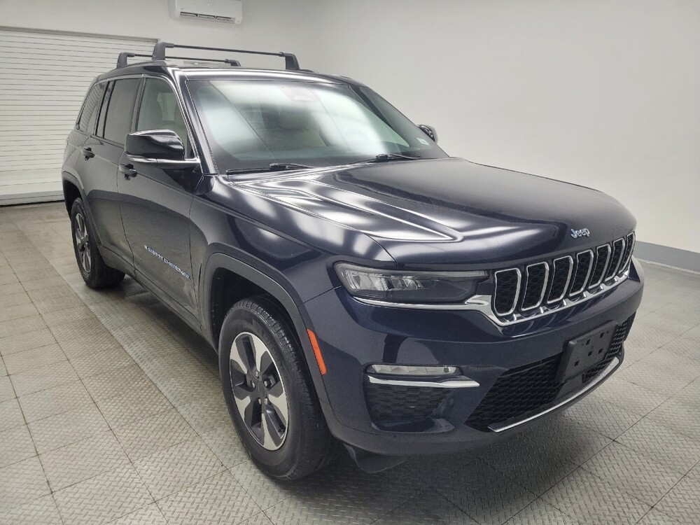 2023 Jeep Grand Cherokee in Indianapolis, IN 46222 - 18138230 13