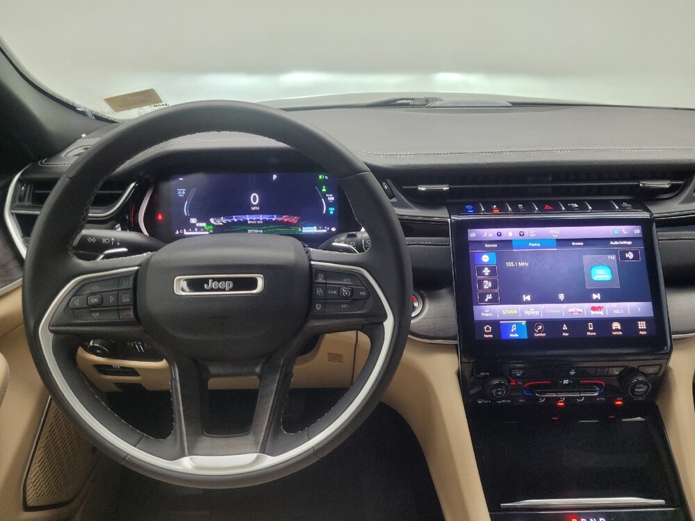 2023 Jeep Grand Cherokee in Indianapolis, IN 46222 - 18138230 22