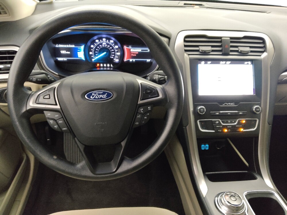 2019 Ford Fusion in Lauderdale Lakes, FL 33313 - 18138232 22