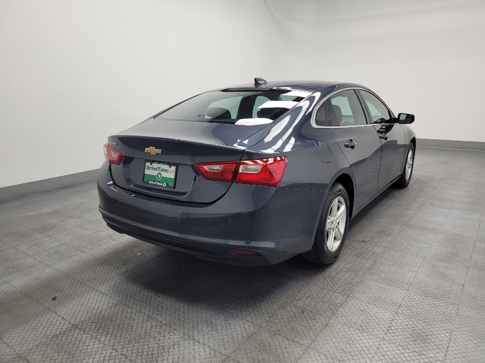 2020 Chevrolet Malibu in Las Vegas, NV 89104 - 18138234 9