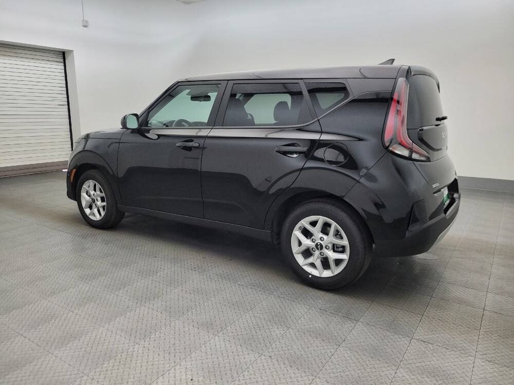 2025 Kia Soul in Phoenix, AZ 85015 - 18138244 3
