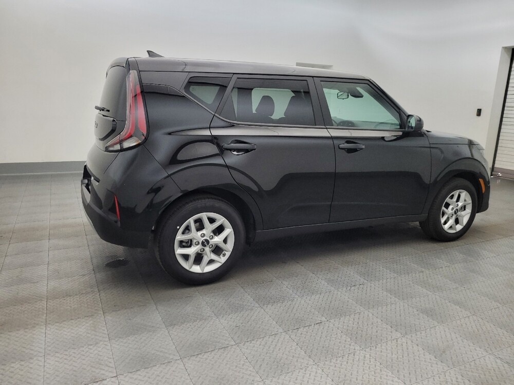 2025 Kia Soul in Phoenix, AZ 85015 - 18138244 10