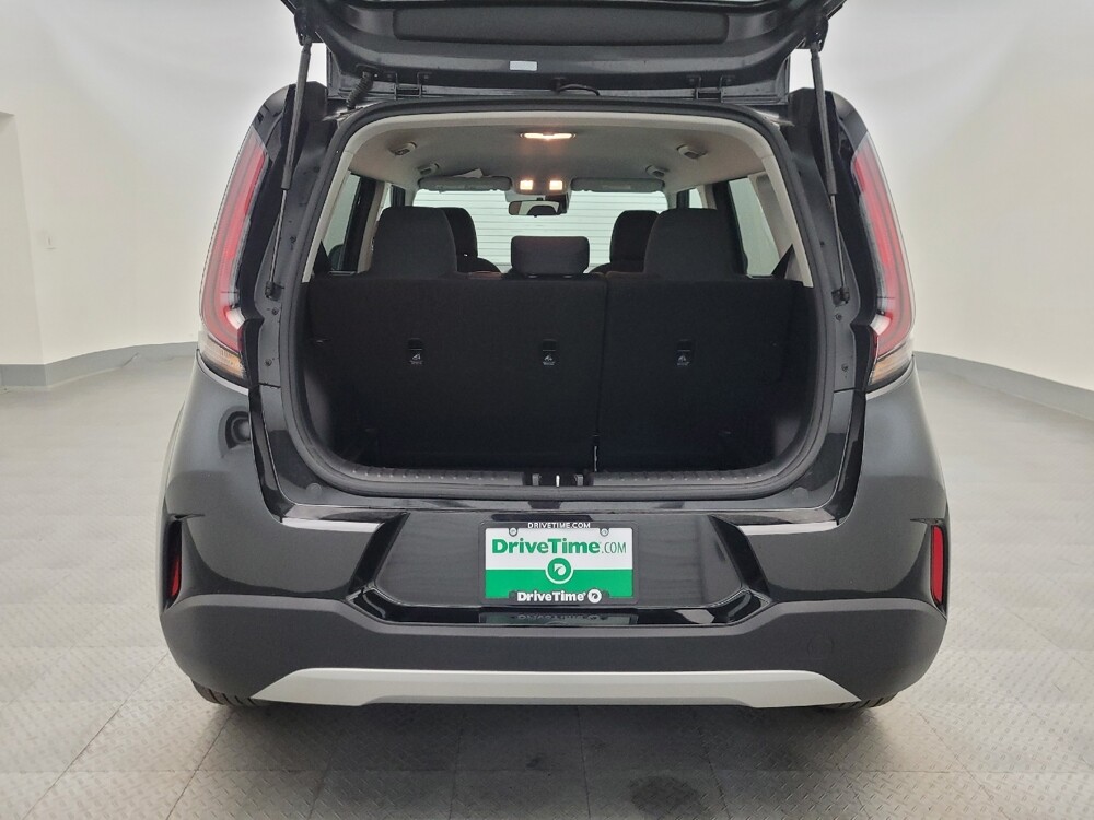 2025 Kia Soul in Phoenix, AZ 85015 - 18138244 29