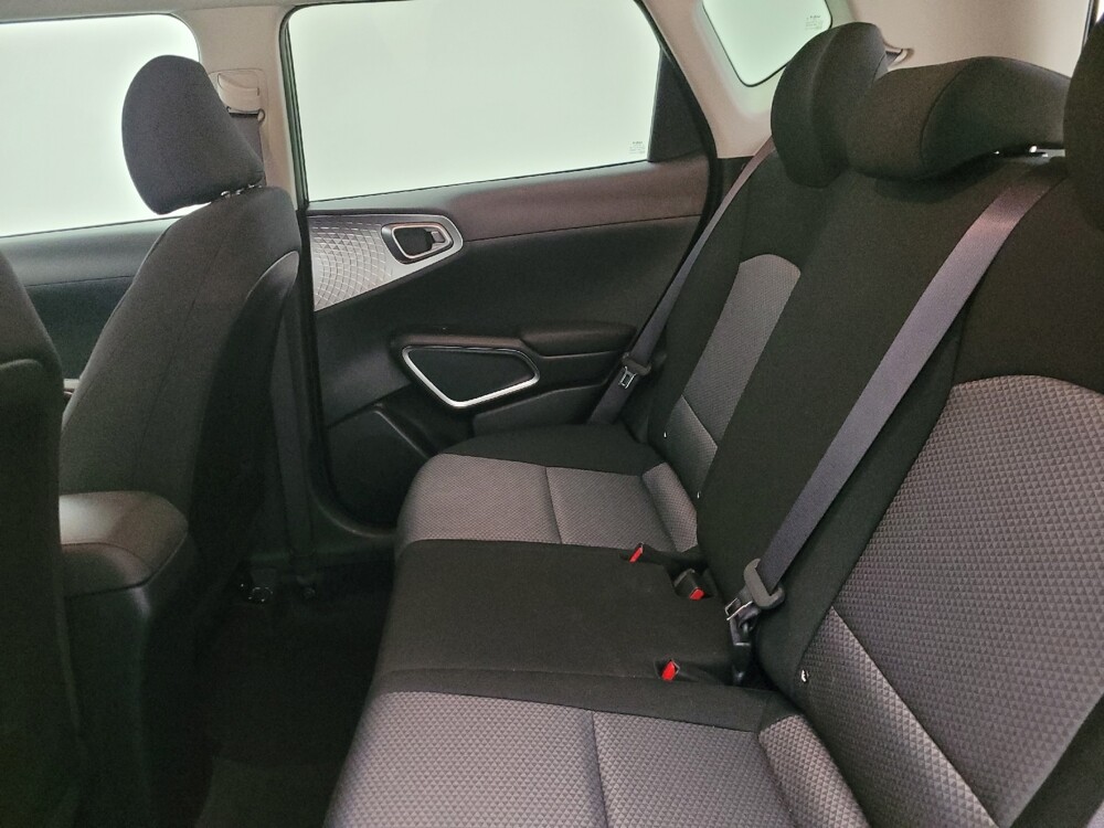 2025 Kia Soul in Phoenix, AZ 85015 - 18138244 18