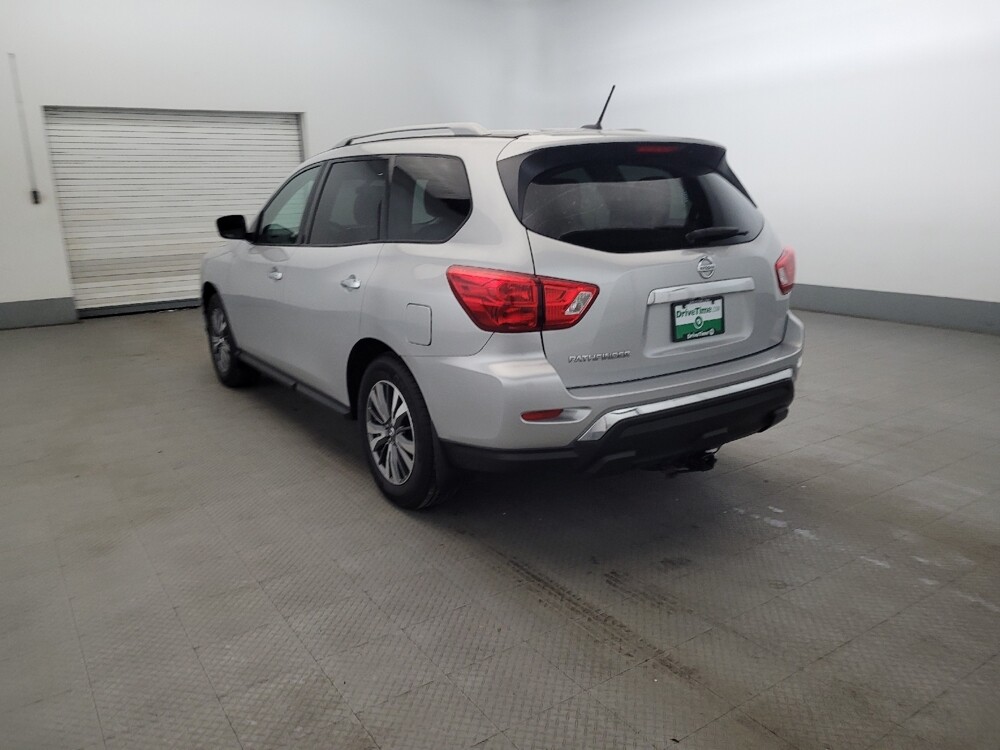 2017 Nissan Pathfinder in Woodbridge, VA 22191 - 18138256 5