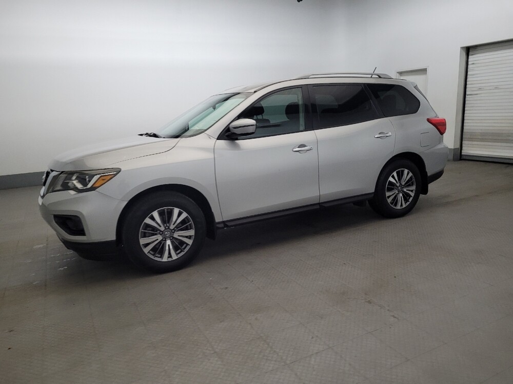 2017 Nissan Pathfinder in Woodbridge, VA 22191 - 18138256 2