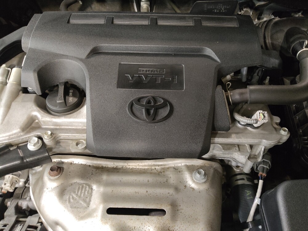 2017 Toyota Camry in Plano, TX 75074 - 18138257 30