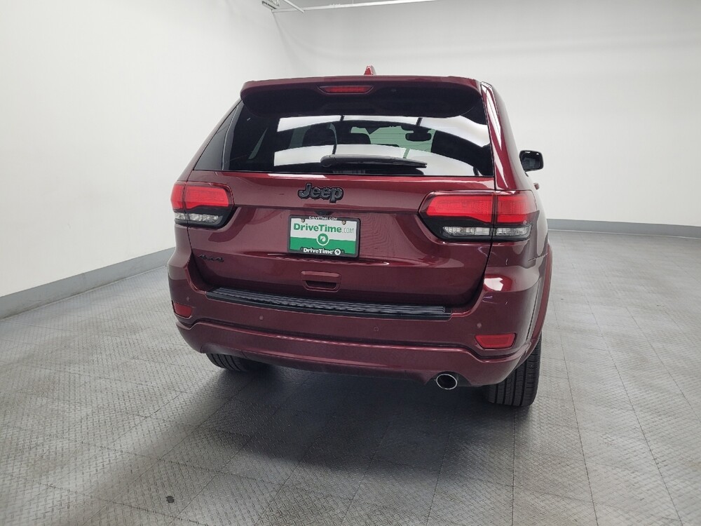 2017 Jeep Grand Cherokee in Las Vegas, NV 89102 - 18138267 7