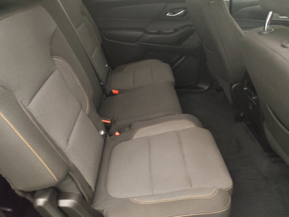 2020 Chevrolet Traverse in Tampa, FL 33619 - 18138268 19