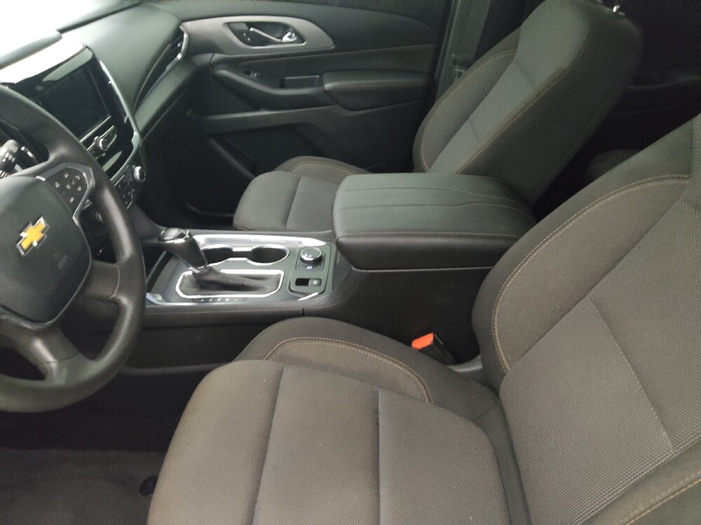 2020 Chevrolet Traverse in Tampa, FL 33619 - 18138268 17