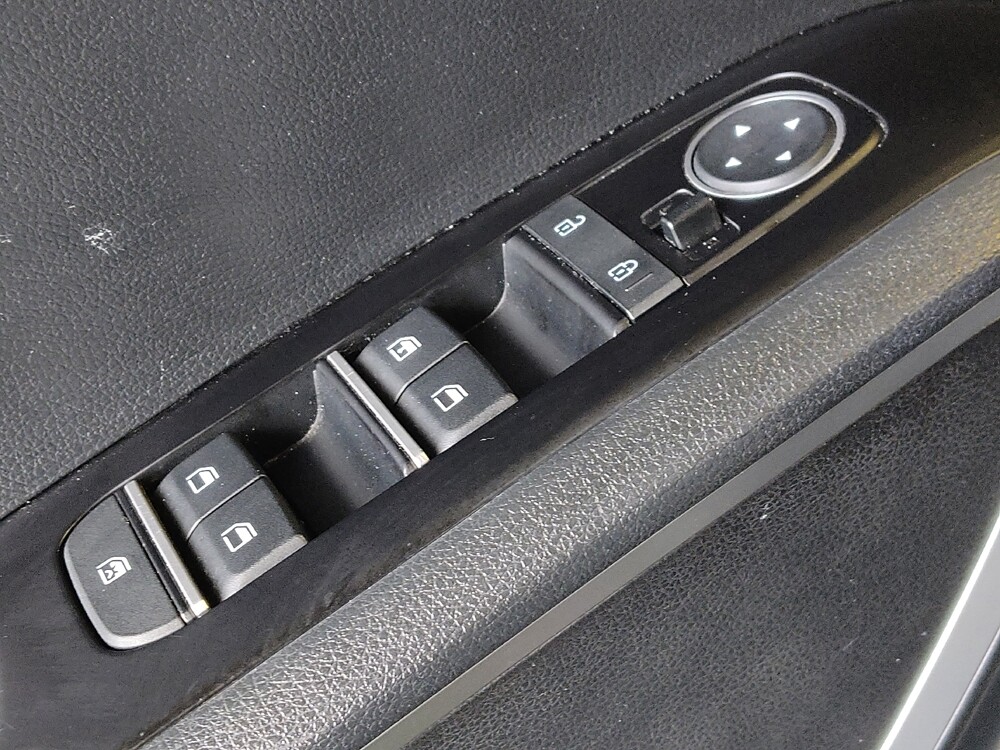 2022 Kia Soul in Houston, TX 77034 - 18138275 27