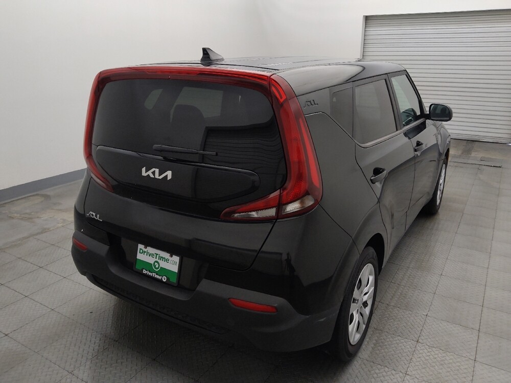 2022 Kia Soul in Houston, TX 77034 - 18138275 7