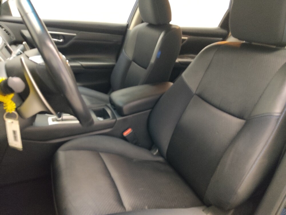 2016 Nissan Altima in Stone Mountain, GA 30083 - 18138281 17