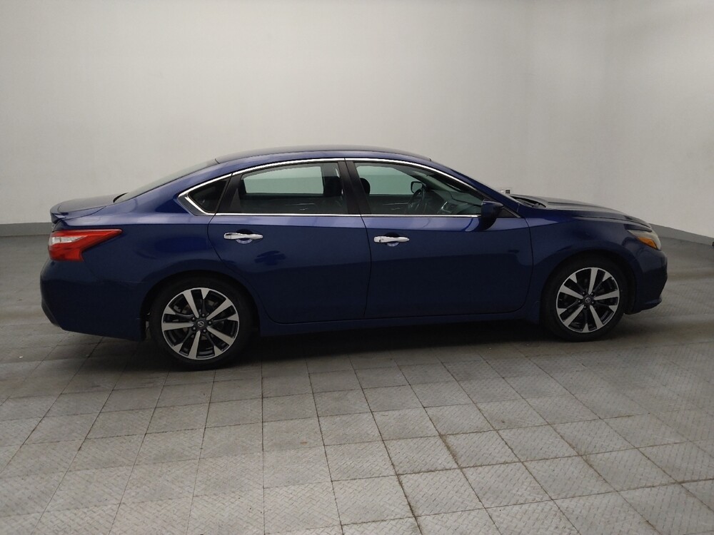 2016 Nissan Altima in Stone Mountain, GA 30083 - 18138281 10