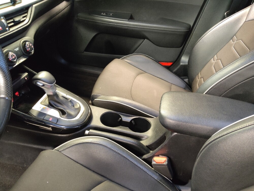 2020 Kia Forte in Morrow, GA 30260 - 18138289 26