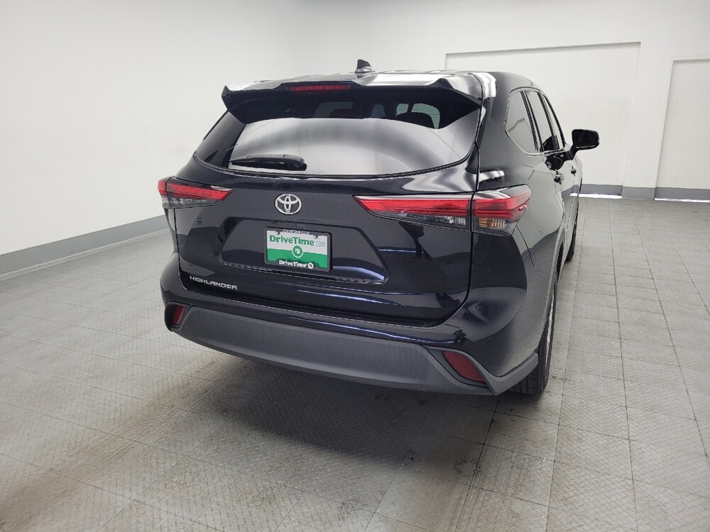 2021 Toyota Highlander in Madison, TN 37115 - 18138294 7