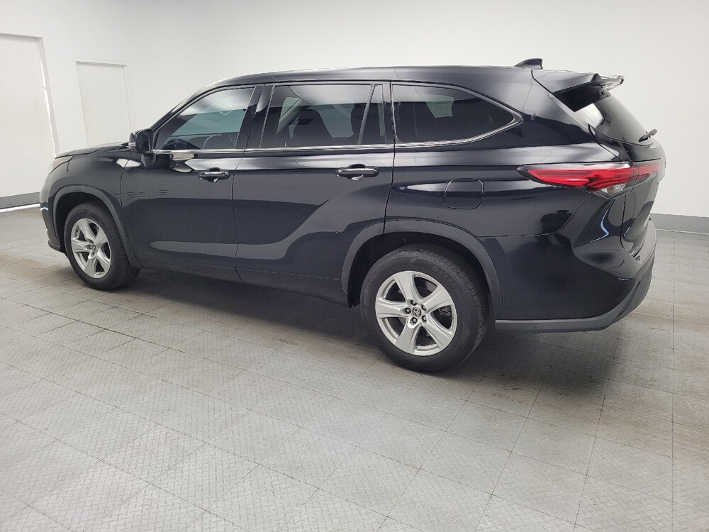 2021 Toyota Highlander in Madison, TN 37115 - 18138294 3