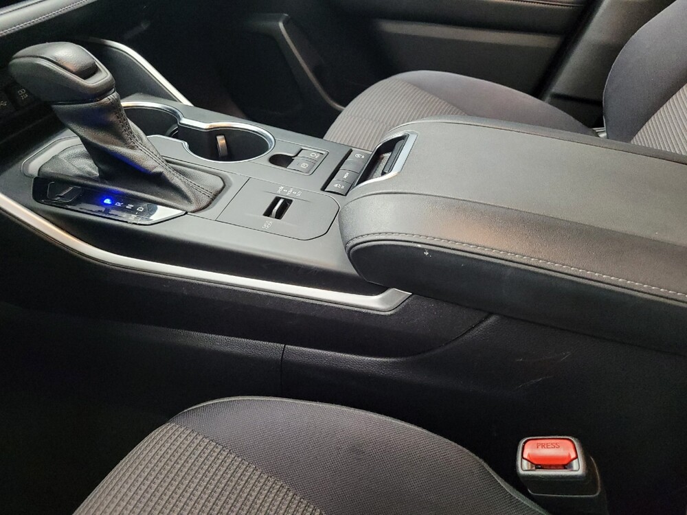 2021 Toyota Highlander in Madison, TN 37115 - 18138294 26