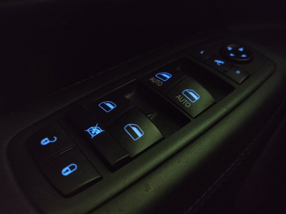 2020 Jeep Grand Cherokee in Charleston, SC 29414 - 18138297 27
