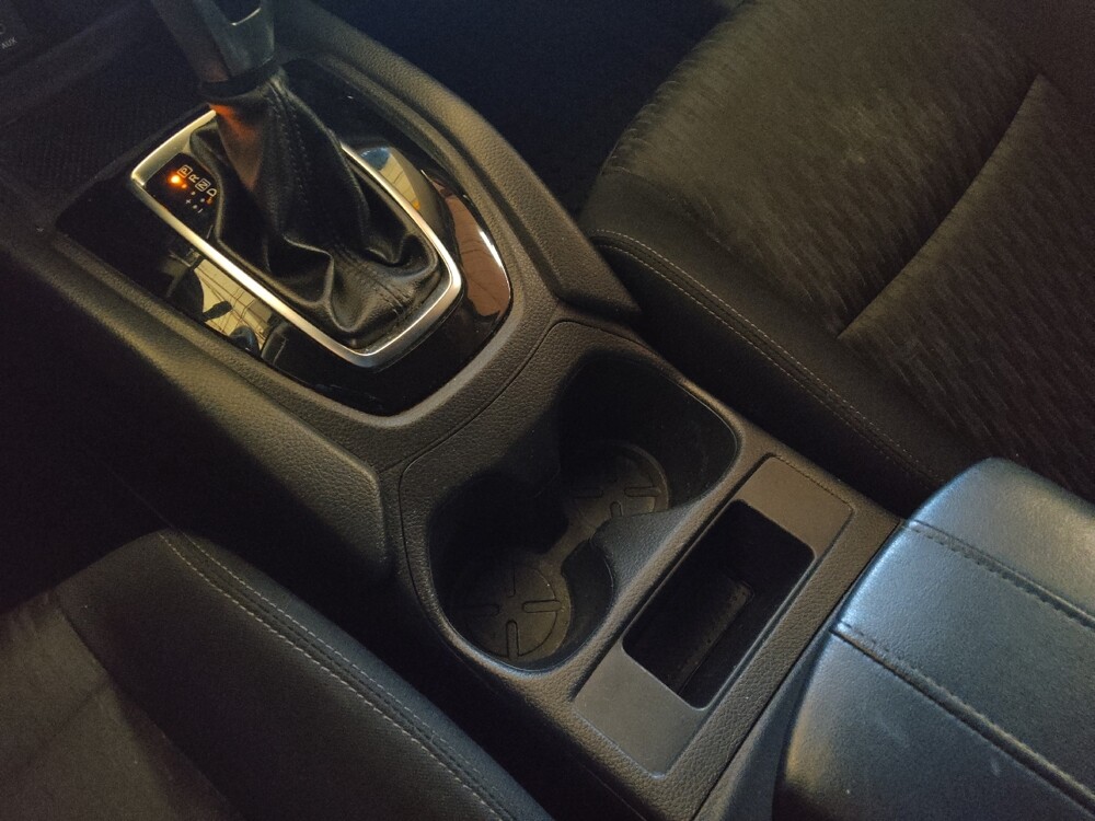 2017 Nissan Rogue in Conyers, GA 30094 - 18138307 26