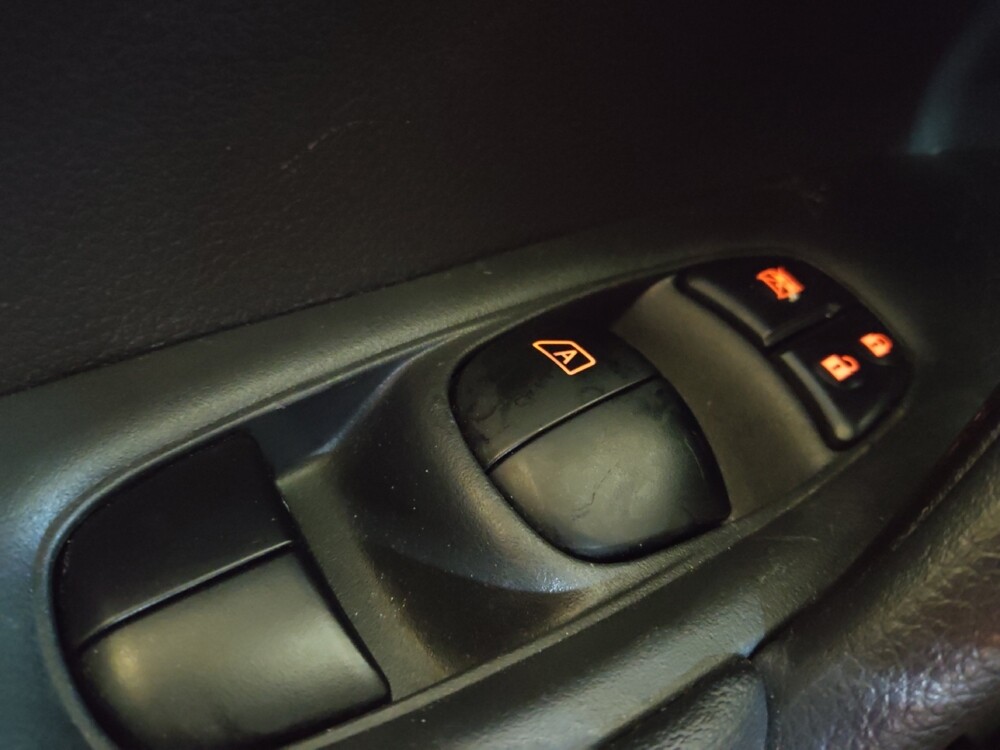 2018 Nissan Rogue in Charleston, SC 29414 - 18138309 27