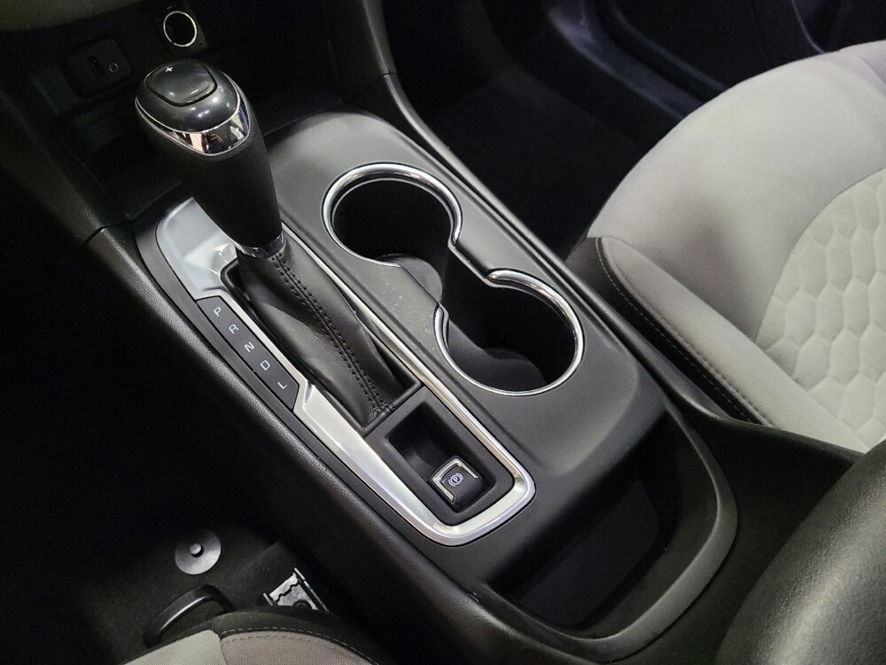 2018 Chevrolet Equinox in New Castle, DE 19720 - 18138311 26