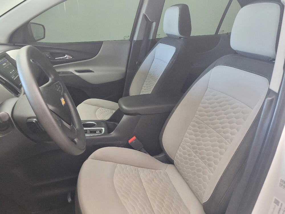 2019 Chevrolet Equinox in Charleston, SC 29414 - 18138315 17