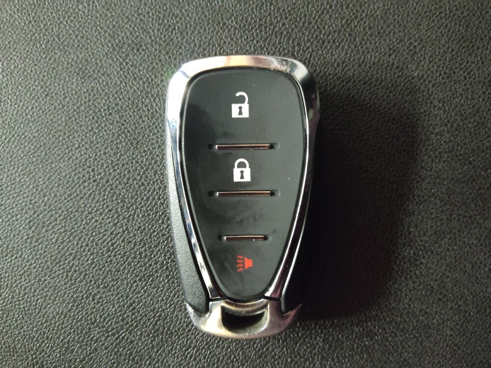 2019 Chevrolet Equinox in Charleston, SC 29414 - 18138315 32