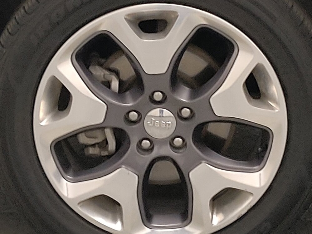 2020 Jeep Compass in Fort Worth, TX 76116 - 18138328 31