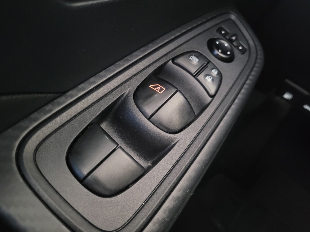 2025 Nissan Versa in Stone Mountain, GA 30083 - 18138333 27
