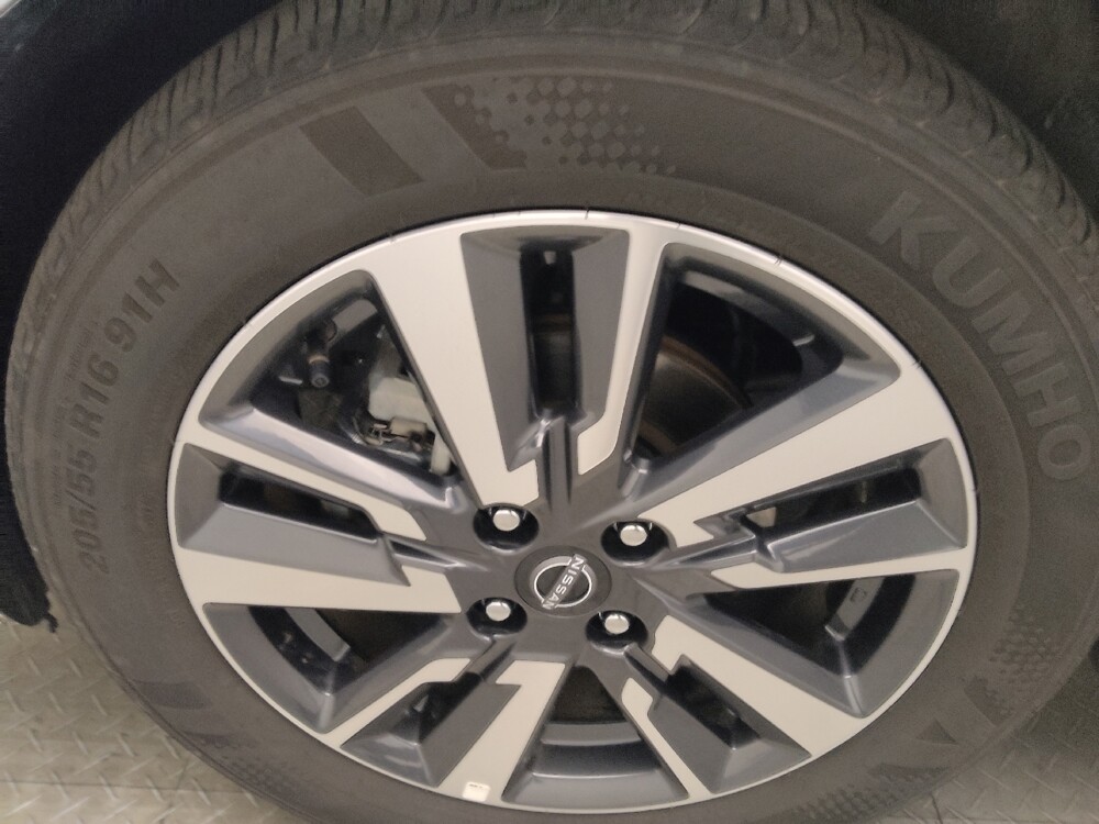2025 Nissan Versa in Stone Mountain, GA 30083 - 18138333 31
