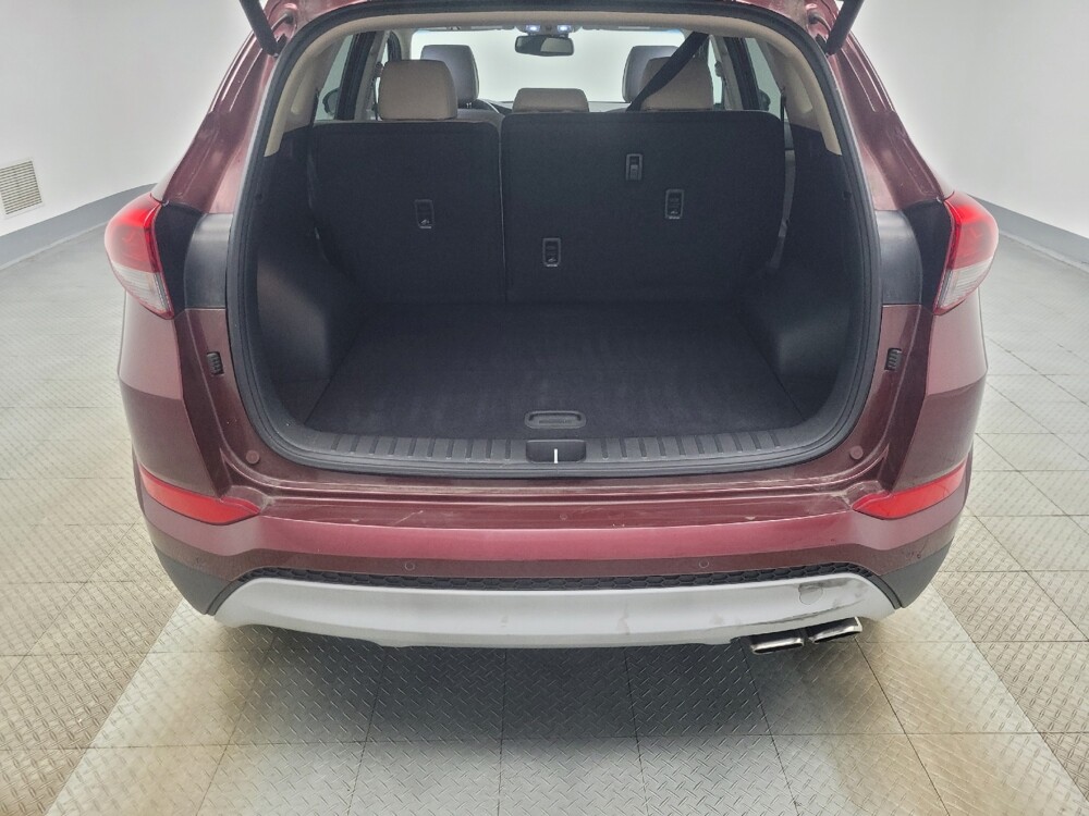 2018 Hyundai Tucson in Indianapolis, IN 46222 - 18138339 29