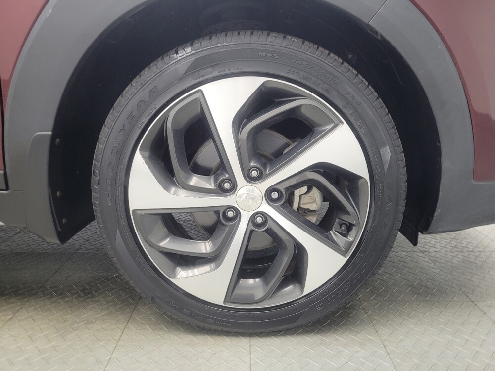 2018 Hyundai Tucson in Indianapolis, IN 46222 - 18138339 31