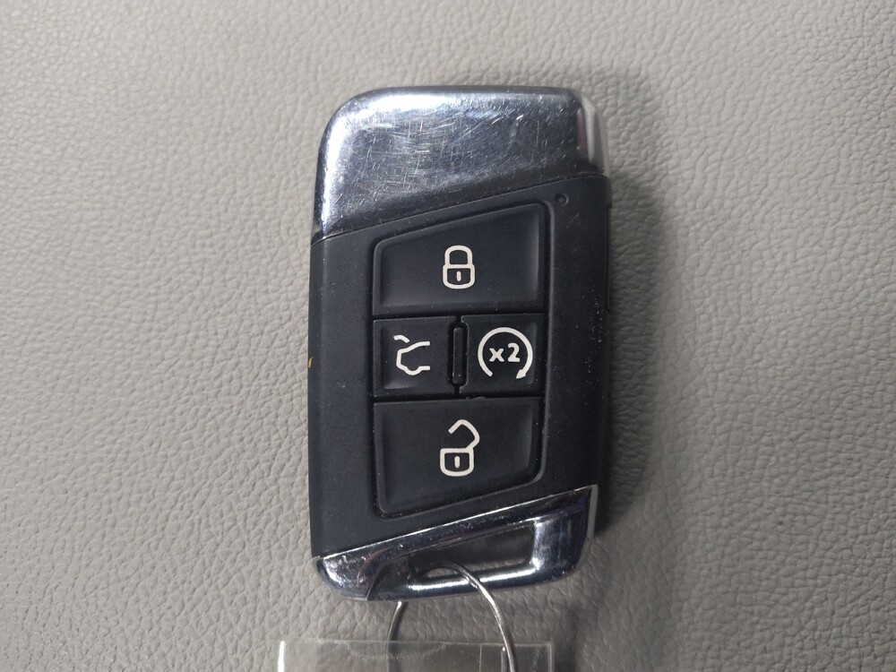 2022 Volkswagen Atlas in Macon, GA 31210 - 18138346 32