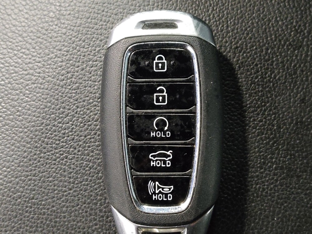 2023 Hyundai Elantra in Houston, TX 77060 - 18138350 32