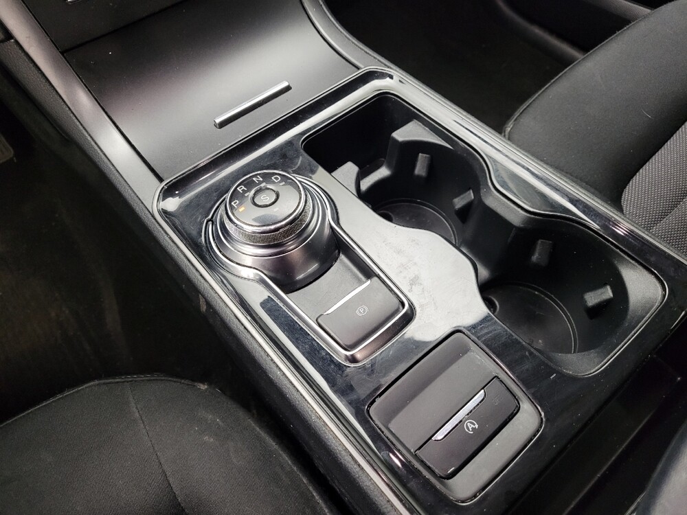 2020 Ford Edge in Grand Rapids, MI 49508 - 18138359 26