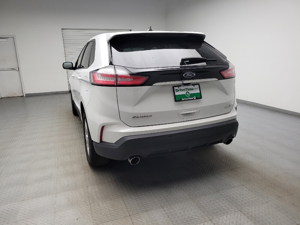 2020 Ford Edge in Grand Rapids, MI 49508 - 18138359 6