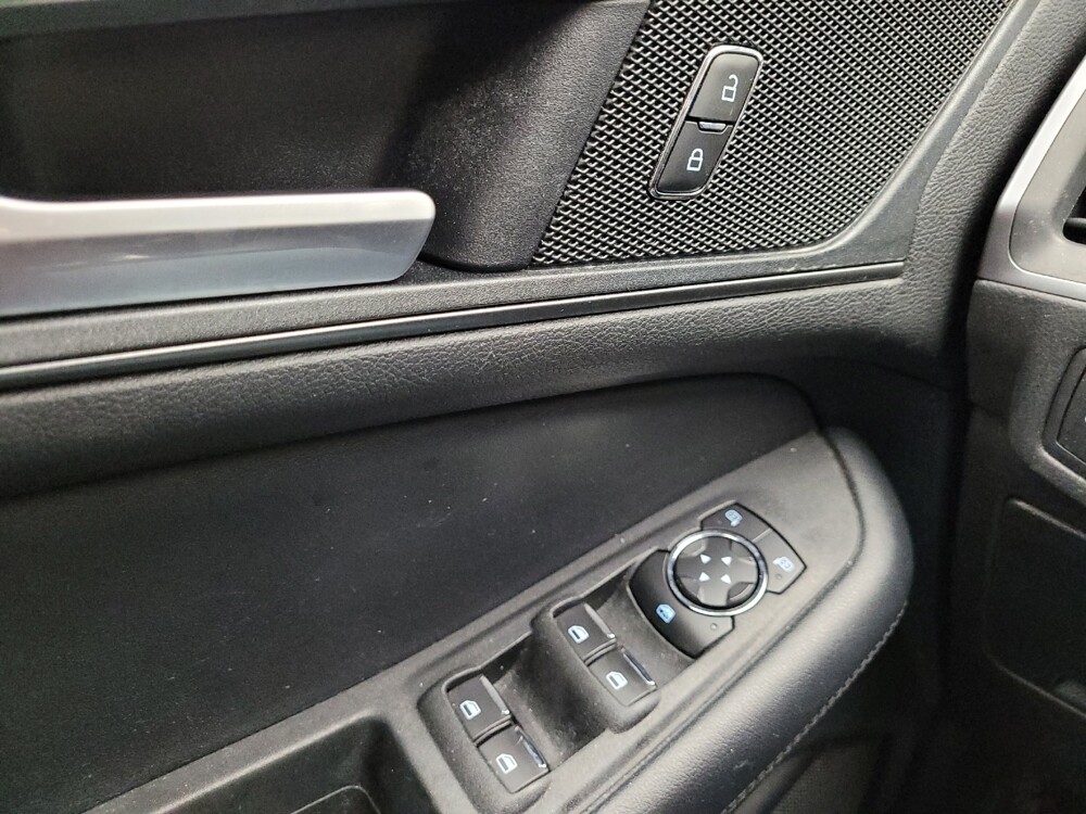 2020 Ford Edge in Grand Rapids, MI 49508 - 18138359 27