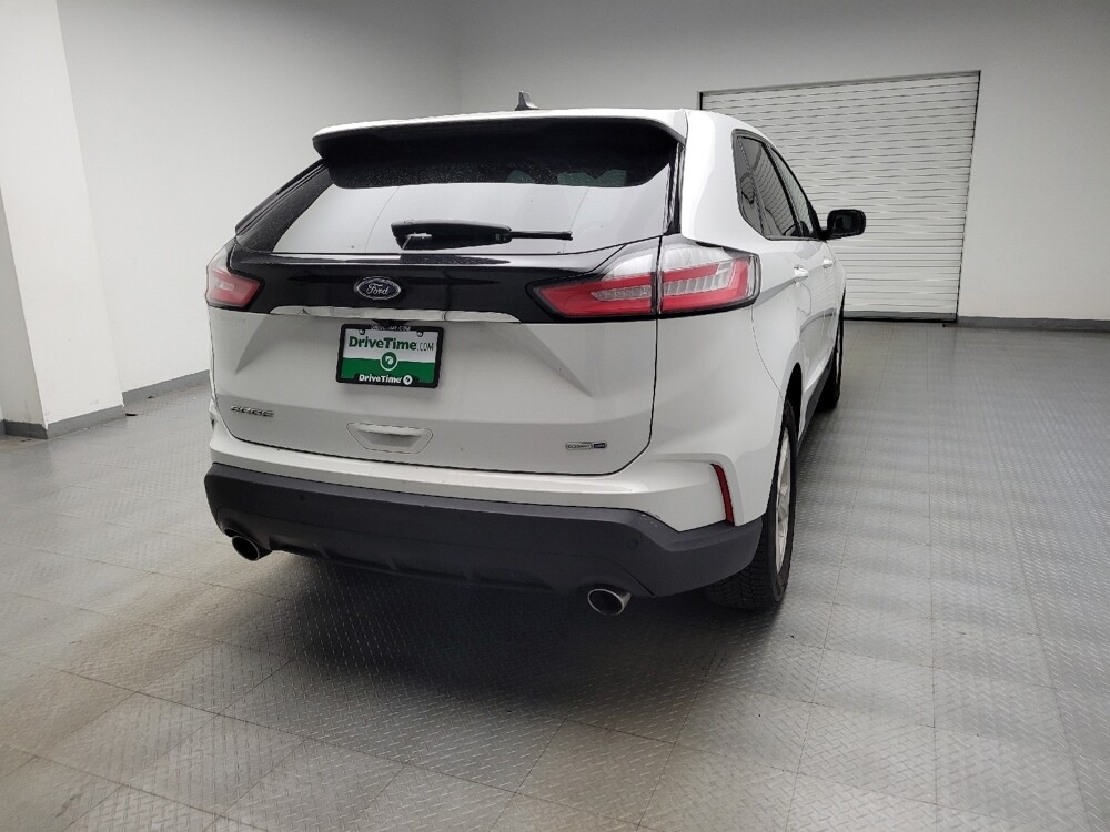 2020 Ford Edge in Grand Rapids, MI 49508 - 18138359 7