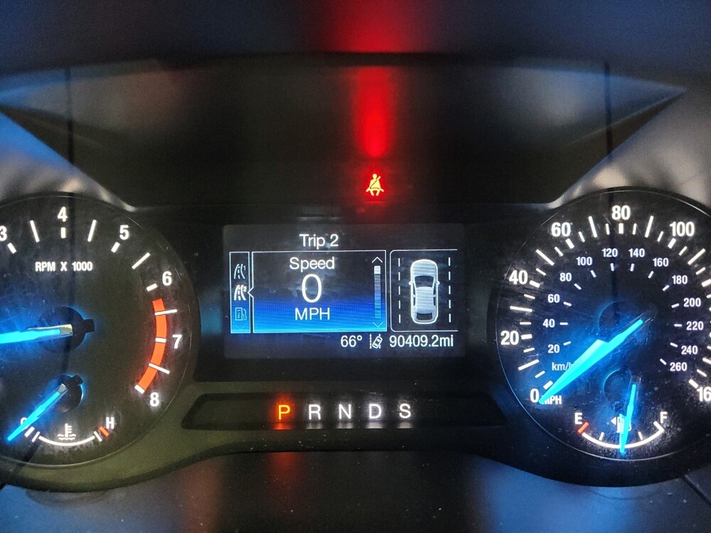 2020 Ford Edge in Grand Rapids, MI 49508 - 18138359 23
