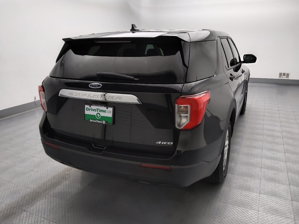 2023 Ford Explorer in Springfield, MO 65807 - 18138368 7