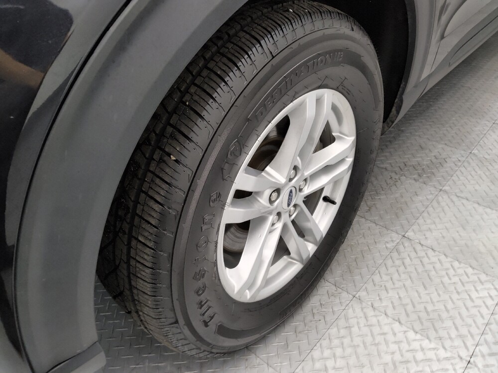 2023 Ford Explorer in Springfield, MO 65807 - 18138368 31