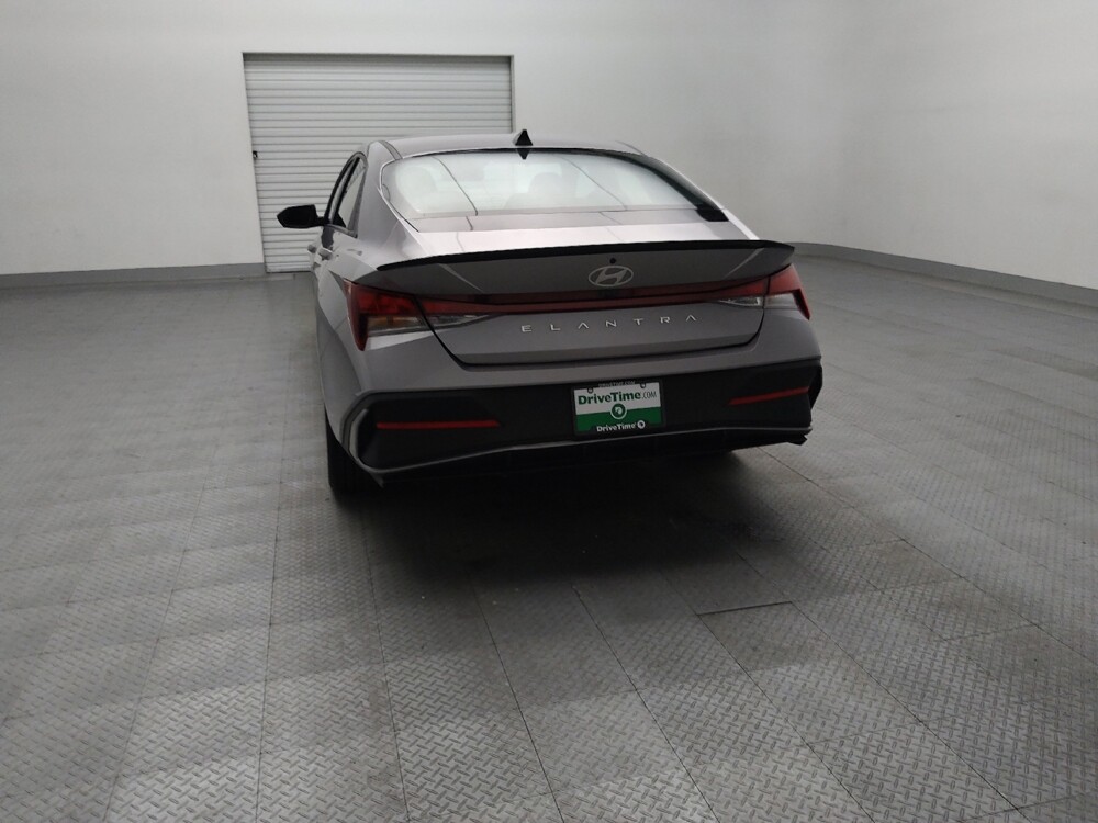 2025 Hyundai Elantra in Lewisville, TX 75067 - 18138377 6