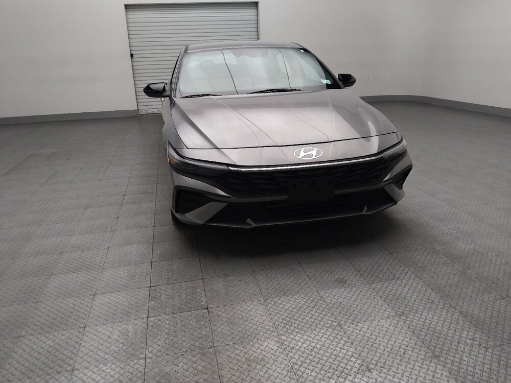 2025 Hyundai Elantra in Lewisville, TX 75067 - 18138377 14