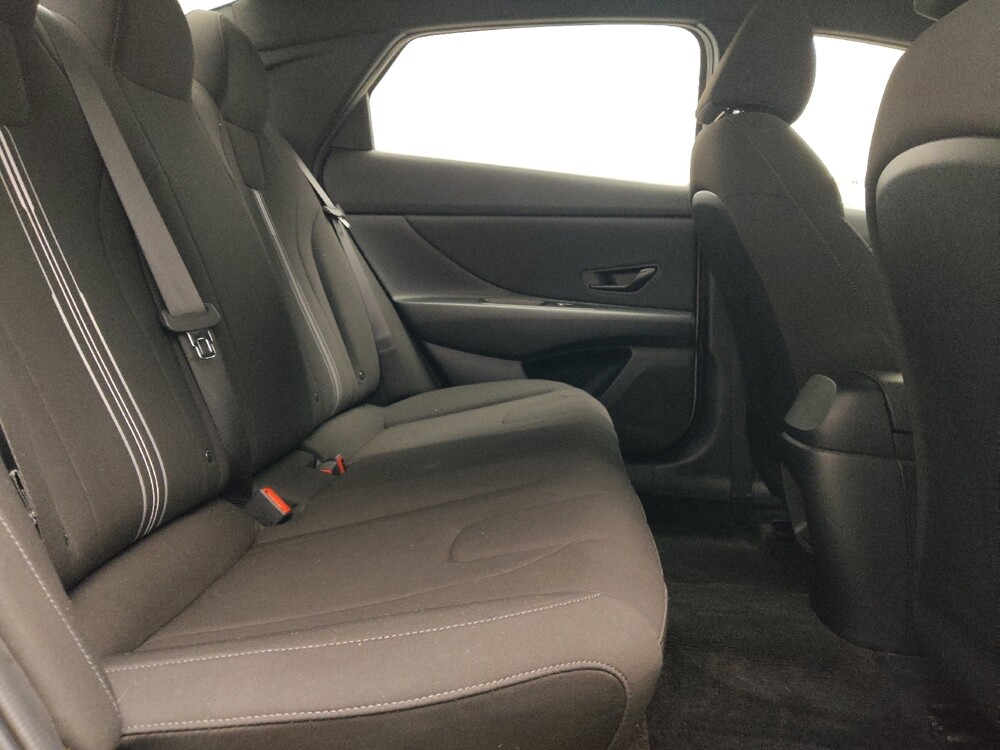 2025 Hyundai Elantra in Lewisville, TX 75067 - 18138377 19