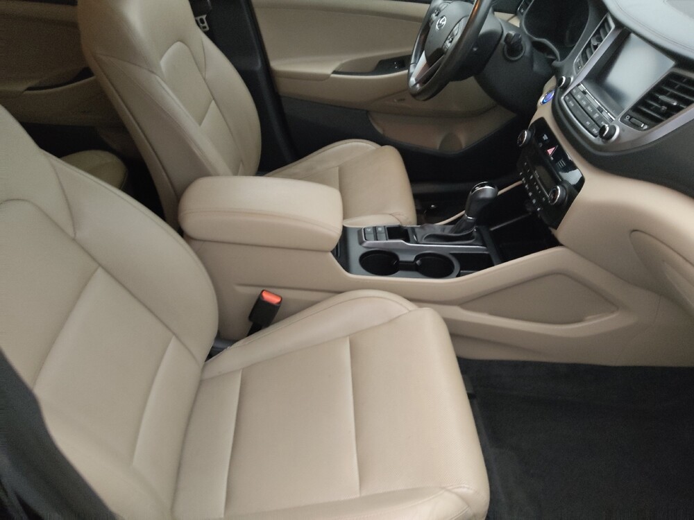 2017 Hyundai Tucson in Tampa, FL 33612 - 18138380 21