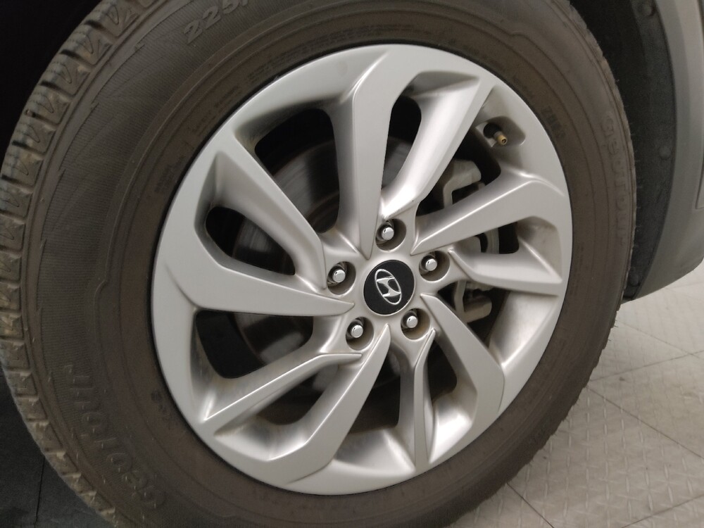2017 Hyundai Tucson in Tampa, FL 33612 - 18138380 31