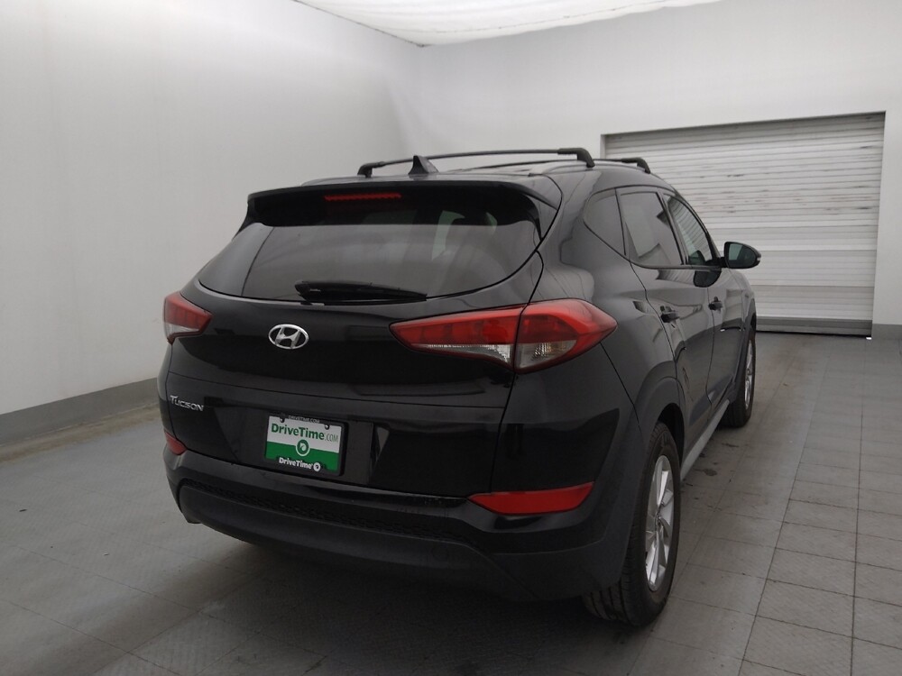 2017 Hyundai Tucson in Tampa, FL 33612 - 18138380 9
