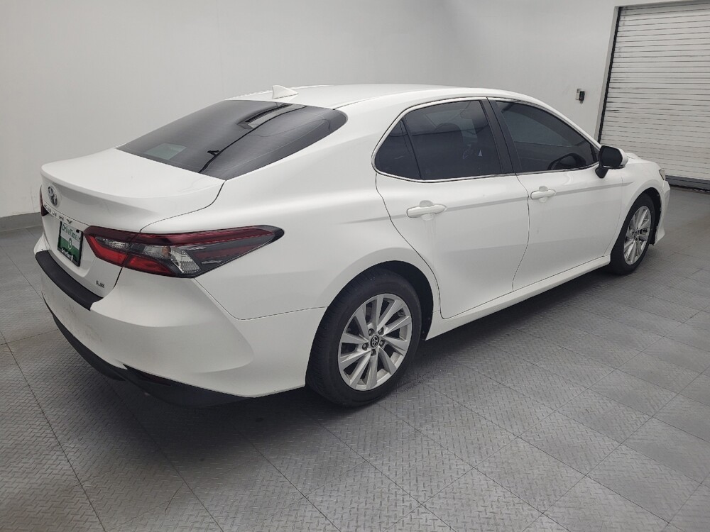 2021 Toyota Camry in Salem, VA 24153 - 18138390 9