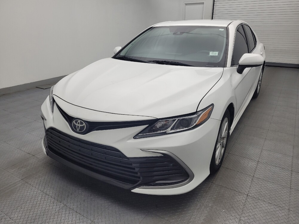 2021 Toyota Camry in Salem, VA 24153 - 18138390 15